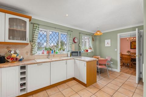 5 bedroom detached house for sale, Astrop Gardens, Banbury OX17