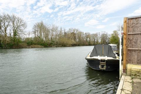 undefined, Sandhills Meadow, Shepperton