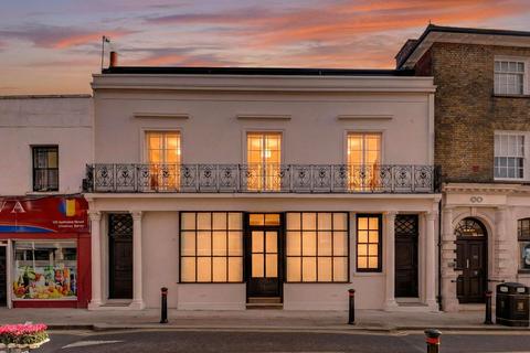 undefined, Guildford Street, Chertsey KT16