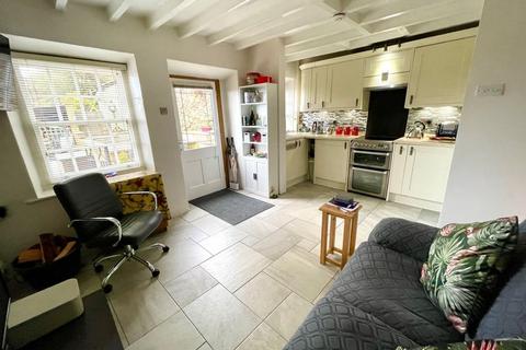 undefined, Cwmalis Road, Froncysyllte