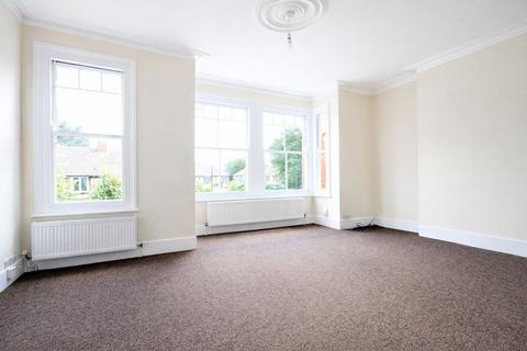 undefined, 2 bed room flat - Enfield Town EN1