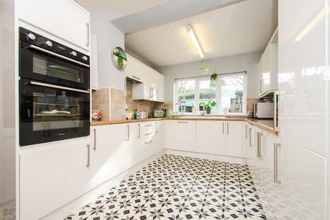 undefined, Lulworth Road, Burntwood WS7