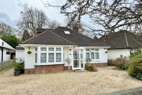 3 bedroom bungalow for sale, Shelley Close, Christchurch BH23
