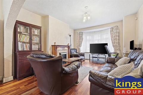 3 bedroom end of terrace house for sale, Banstead Gardens, Edmonton, N9