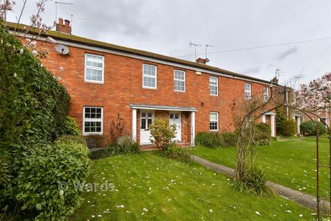3 bedroom terraced house for sale, Roethorne Gardens, Tenterden, Kent