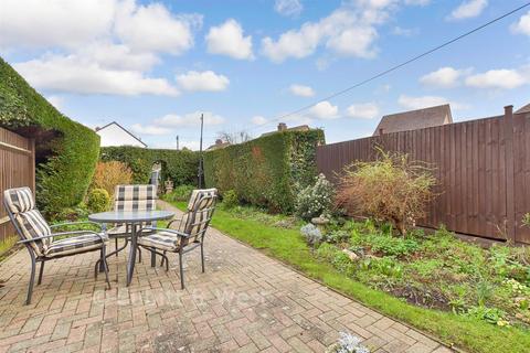 3 bedroom semi-detached house for sale, Brambletye Park Road, Redhill RH1