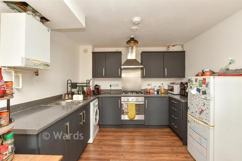 undefined, Lyon Court, Rochester ME1