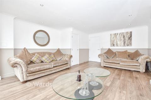 undefined, Eaton Place, Aylesford ME20