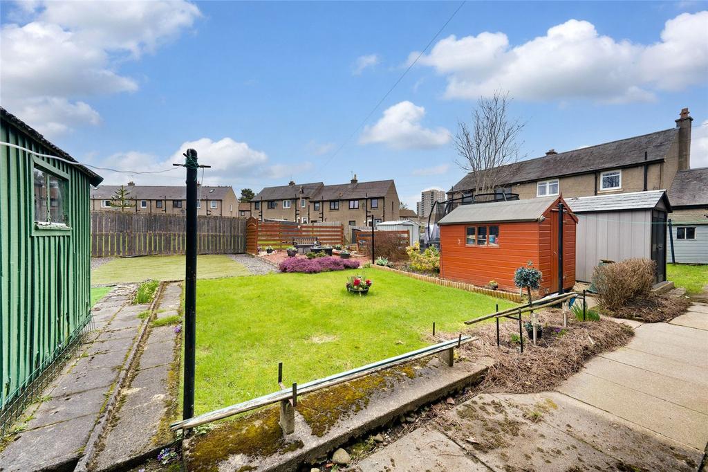 10 Muirfield Road