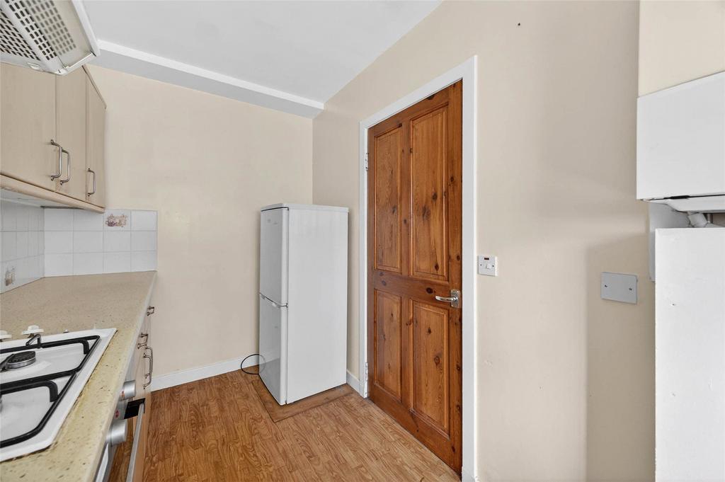 81 Cairncry Road