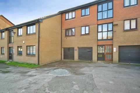 undefined, Winchester Close, Beckton, London, E6
