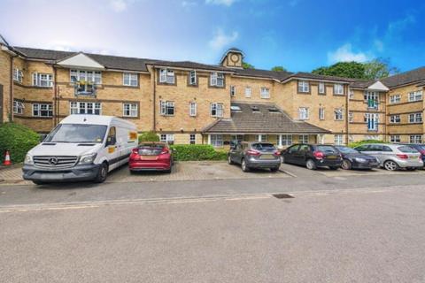 undefined, Barons Court, Old Bedford Road Area, Luton, Bedfordshire, LU2 7EY