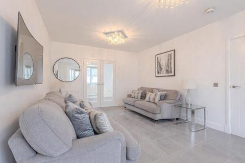 undefined, Corn Mill Road, Lenzie, G66 3TL