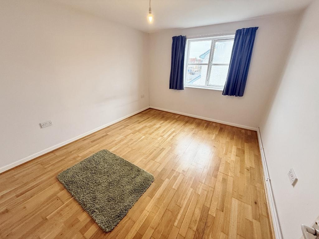 Extra image 1