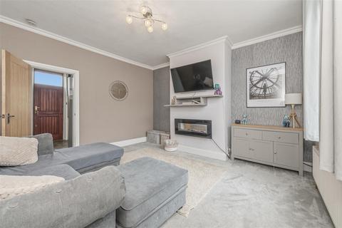 undefined, Myrtle Road, Elland