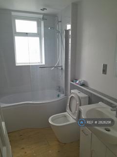 3 bedroom terraced house to rent, John Street, Bradford, BD13