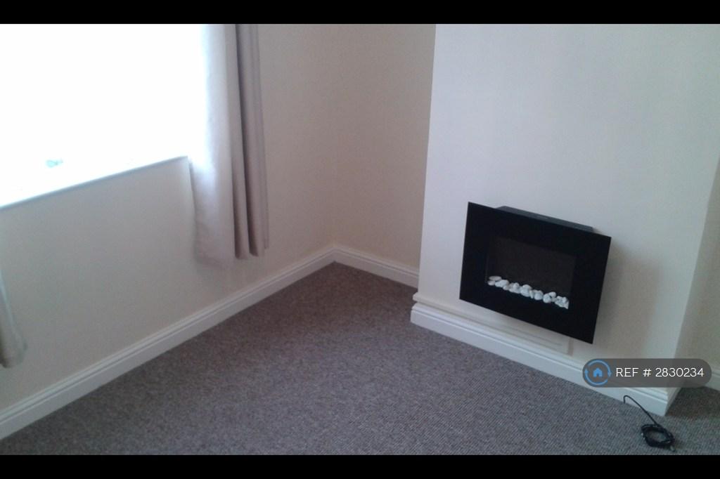 Front Lounge/Dining Room