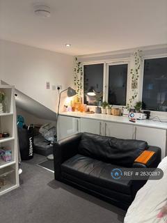 Studio to rent, London, London, NW2