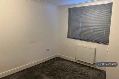 undefined, Dwight Road, Watford, WD18