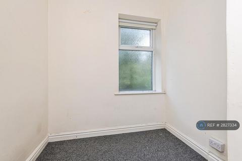 undefined, Whitegate Road, Huddersfield, HD4