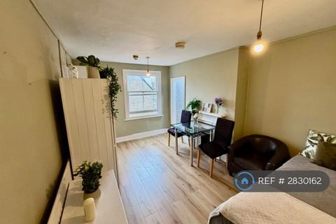 undefined, Ravenscroft, London, W4