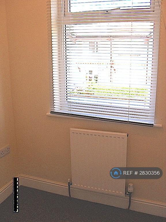 Single Bedroom