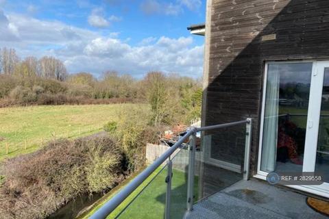 2 bedroom flat to rent, Maltings Close, Cambridge, CB5