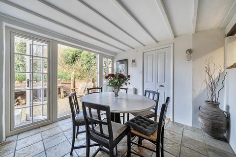 undefined, School Hill, Buckingham MK18