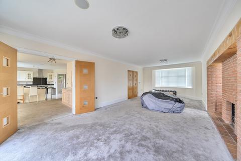 5 bedroom detached house for sale, Augustus Close, Stanmore