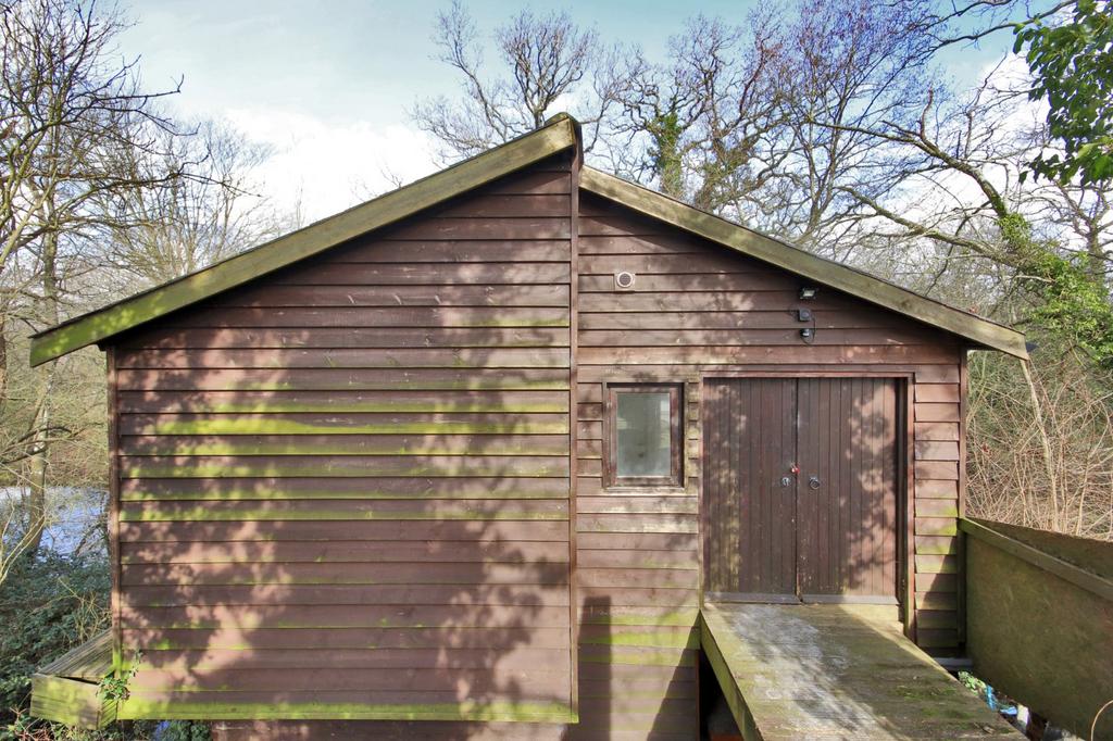 Outbuilding