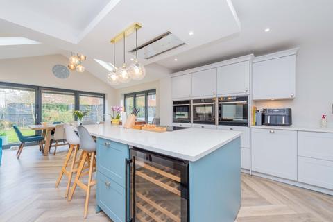 5 bedroom detached house for sale, OAKS CLOSE, NANTWICH CW5