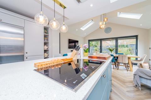 5 bedroom detached house for sale, OAKS CLOSE, NANTWICH CW5