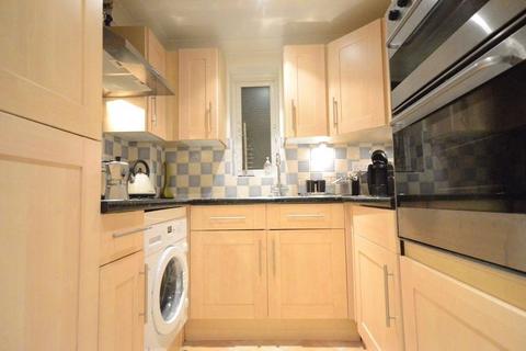 1 bedroom terraced house for sale, Penn Road, Datchet, Slough