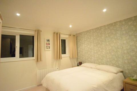 1 bedroom terraced house for sale, Penn Road, Datchet, Slough