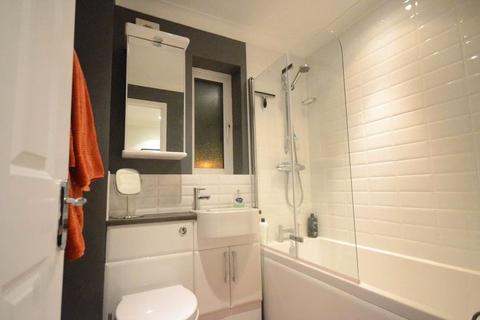 1 bedroom terraced house for sale, Penn Road, Datchet, Slough