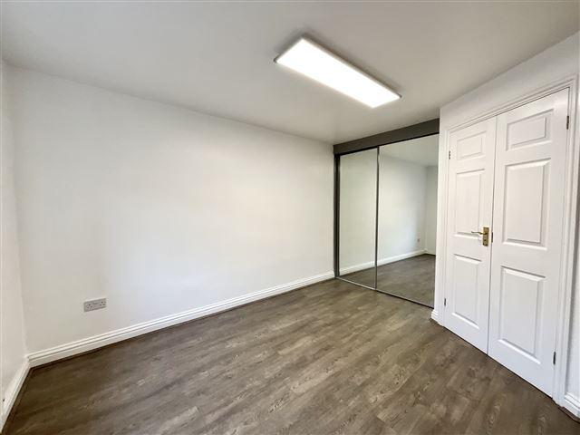 Bedroom/office