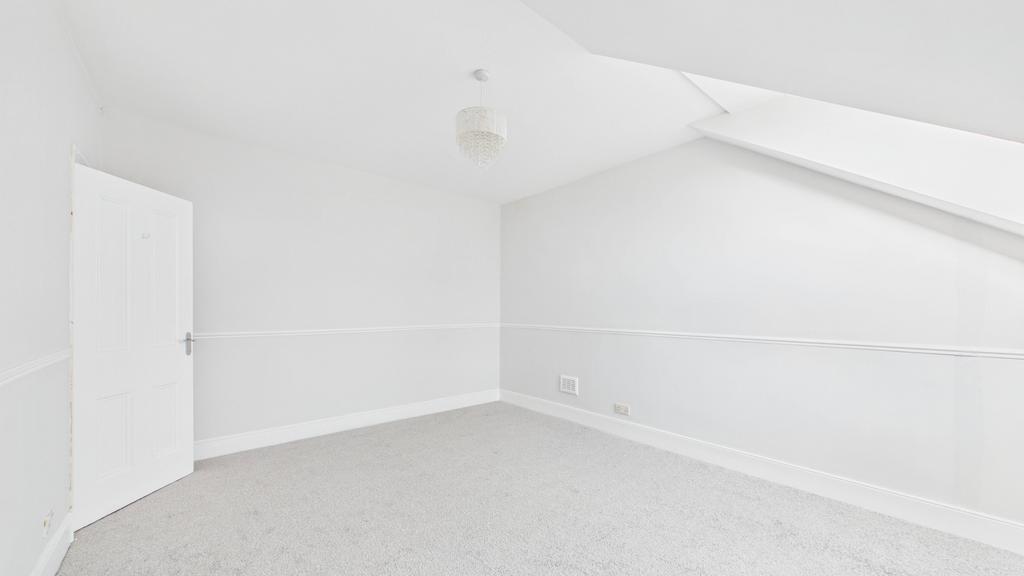 Bedroom 2 (1)