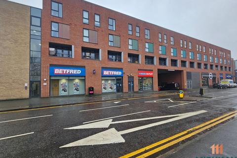 2 bedroom flat to rent, Poplar House,  Phoebe Street, Salford