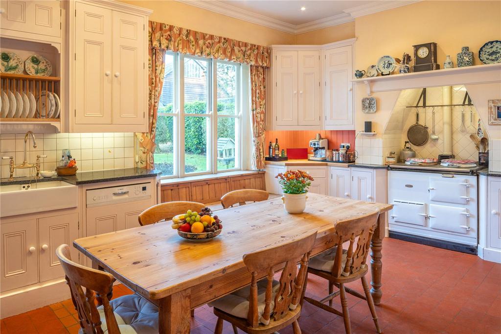 Kitchen/Breakfast