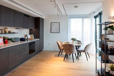 2 bedroom flat to rent, York Way
