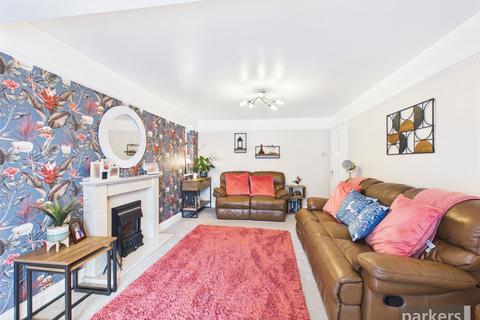 undefined, Hilltop Road, Reading RG6