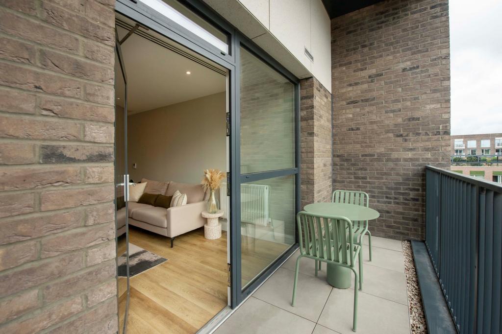 Balcony Example