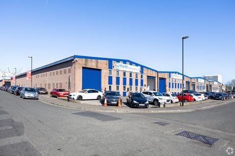 Warehouse to rent, Melbourne St Southampton SO14 5JP