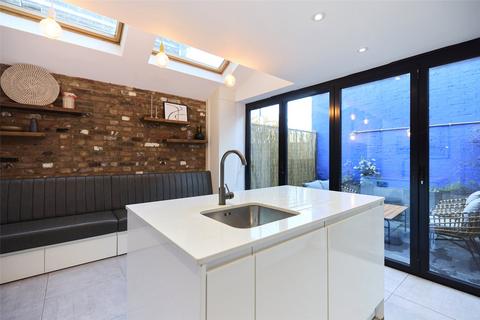 undefined, John Campbell Road, Dalston, N16