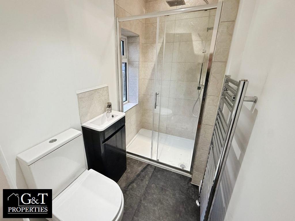 Master ensuite