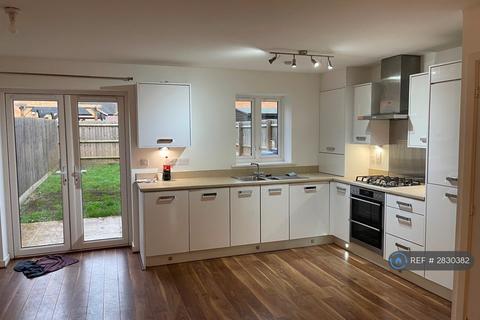 undefined, Barnmead Meadow, Grays, RM16