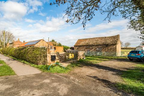 undefined, WALCOTT LINCOLNSHIRE