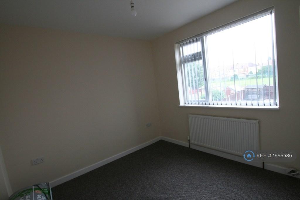 Rear Bedroom