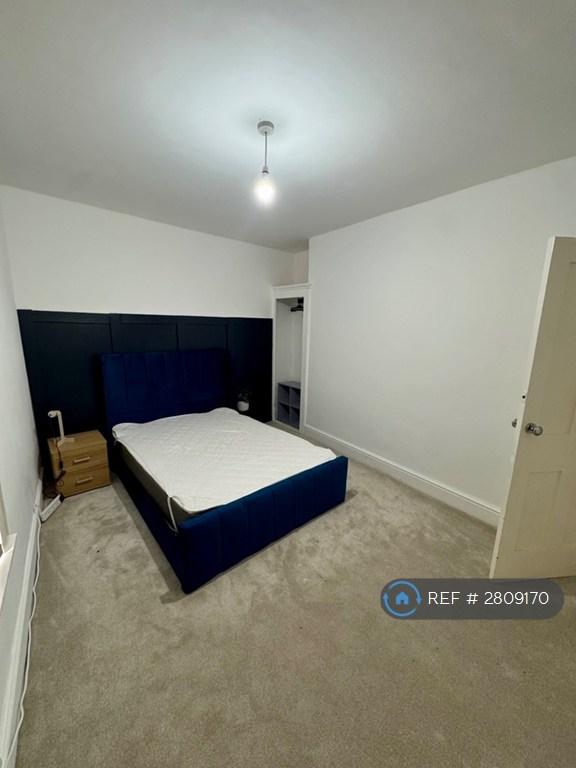 Double Bedroom 2