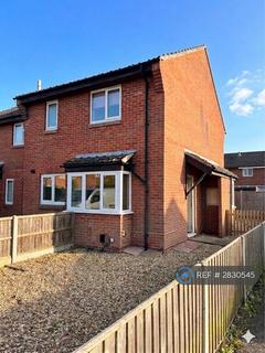 1 bedroom end of terrace house to rent, Avenue Road, Gosport, PO12